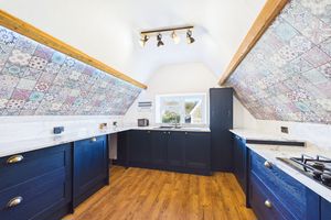 Kitchen - click for photo gallery